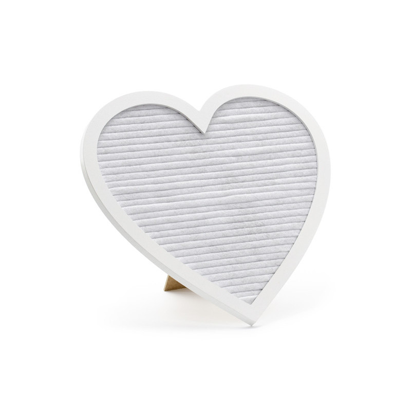 1 stk. Hjerteformet Tavle i Hvid Filt med Bogstaver og Tal, 31x29cm