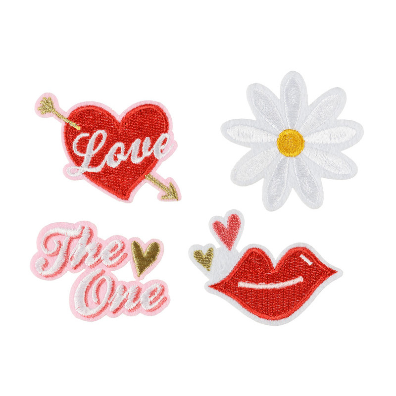 4 stk. Strygemærker med Kærlighedsfulde Designs i Blandede Farver, 5.5-6.5x3.5-4.5cm