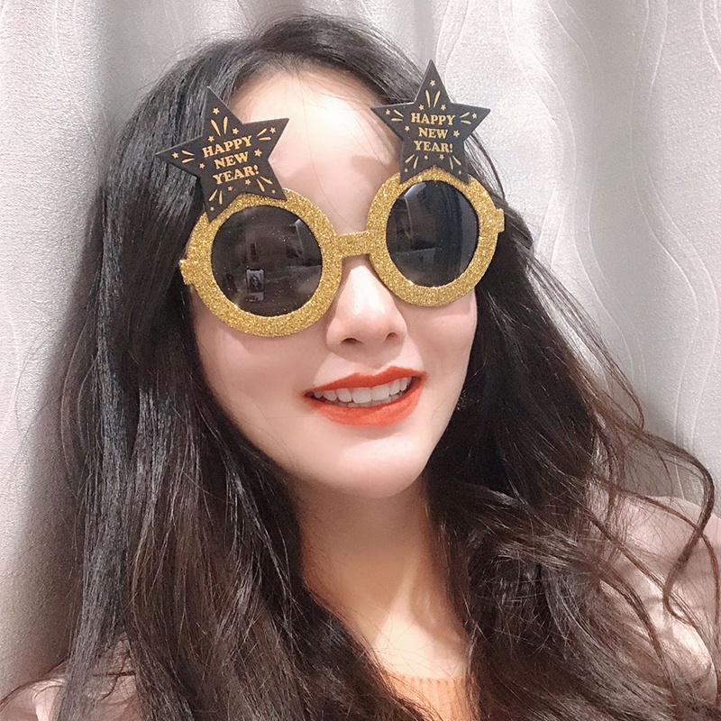 1 stk Happy New Year - Sjove nytårsbriller stjerner sort og guld