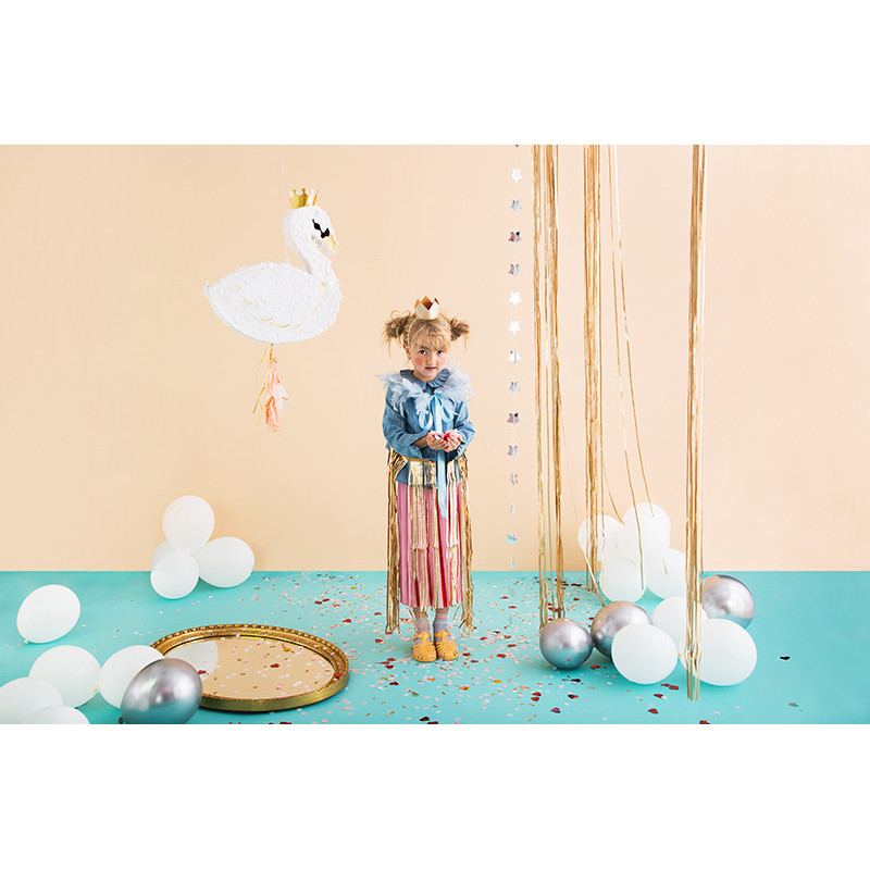 Hvid Svane Pinata – Elegant og eventyrlig festpynt