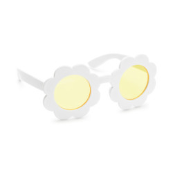 Daisy solbriller hvid med gule linser – UV-beskyttelse, 13 cm rammebredde, letvægt design