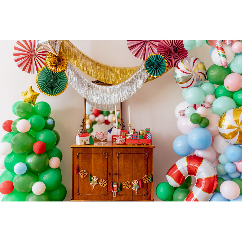 1 stk. Sølvfarvet fringe garland, højde 20 cm, bredde 135 cm, perfekt til festligheder