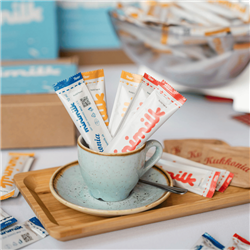10 stk. Minimilk UHT Portionsmælk 10 ml – Perfekt til kaffe og te på farten 10 stk. Minimilk UHT Portionsmælk 10 ml – Perfekt til kaffe og te på farten
