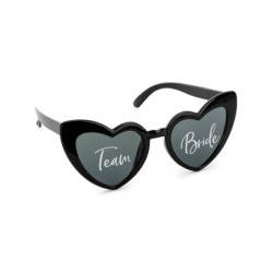 Heart-shaped glasses with ''Team Bride'' inscription, black
