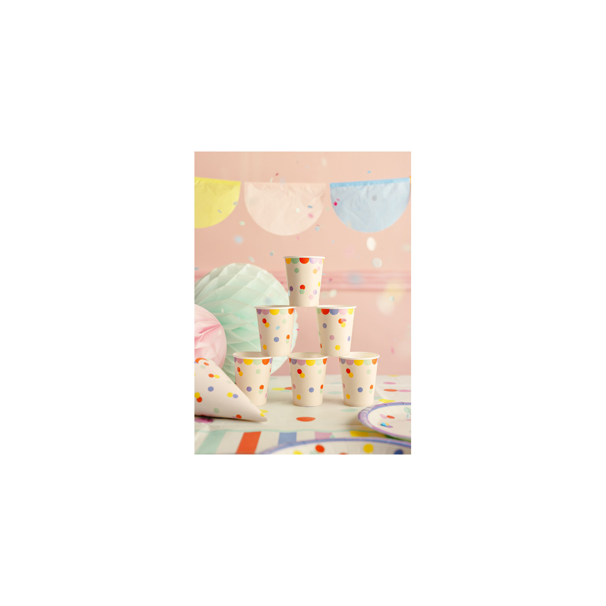 Cups Confetti, 220 ml, mix (1 pkt / 6 pc.) Cups Confetti, 220 ml, mix (1 pkt / 6 pc.)