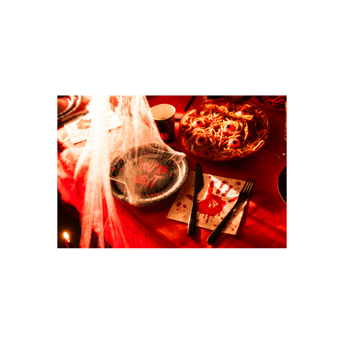Napkins Bloody hand, 33x33 cm, white and red (1 pkt / 20 pc.) Napkins Bloody hand, 33x33 cm, white and red (1 pkt / 20 pc.)