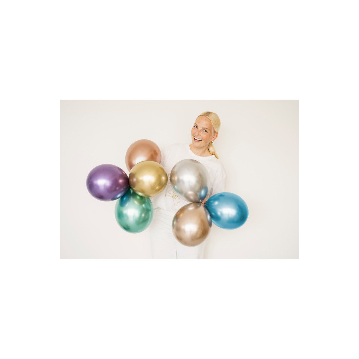Glossy Balloons 30cm, bottle green (1 pkt / 10 pc.) Glossy Balloons 30cm, bottle green (1 pkt / 10 pc.)
