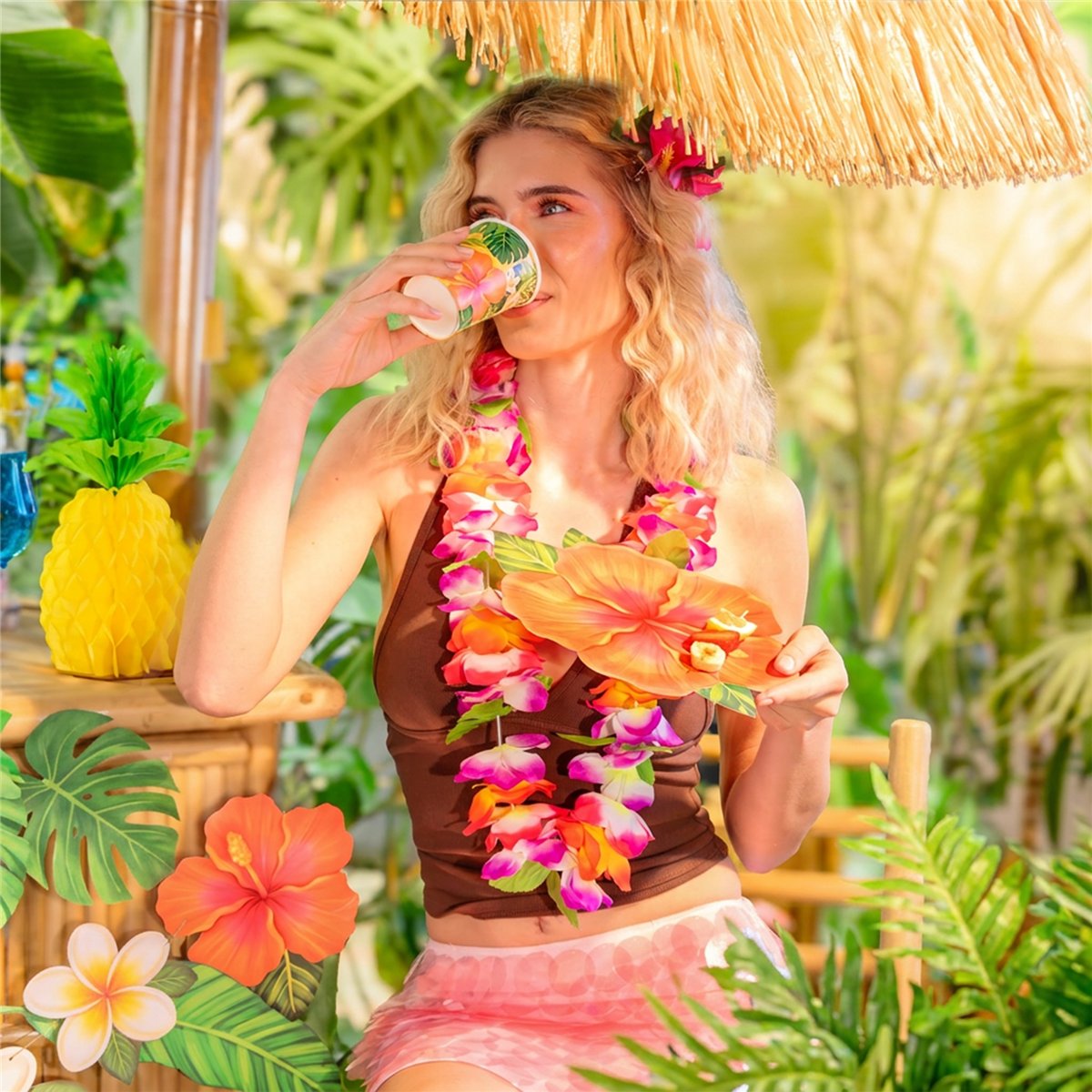 Tropiske blomster paptallerkener Aloha  Multifarvet
