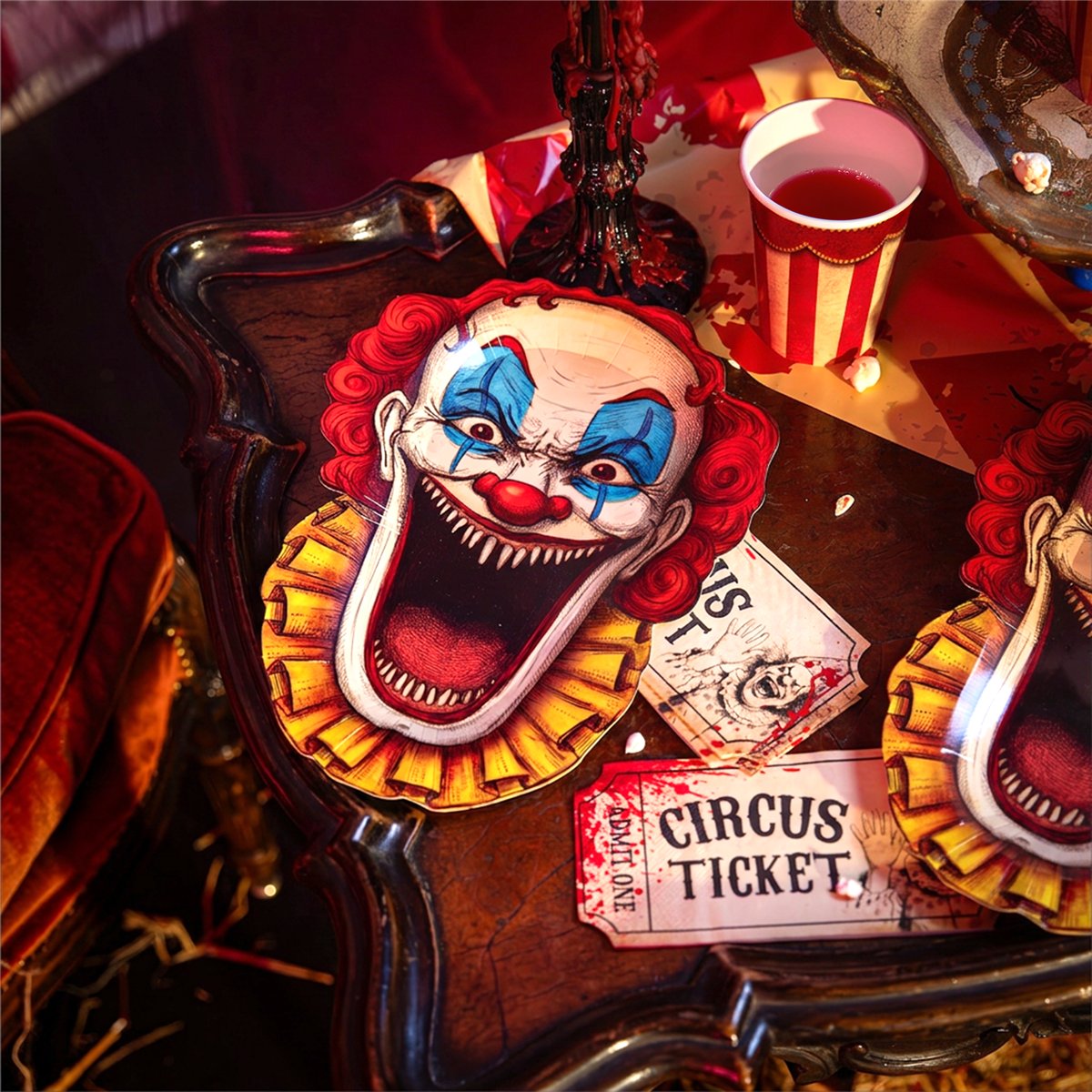 6 stk. Halloween Paptallerkener Freak Show - Klovnehoved