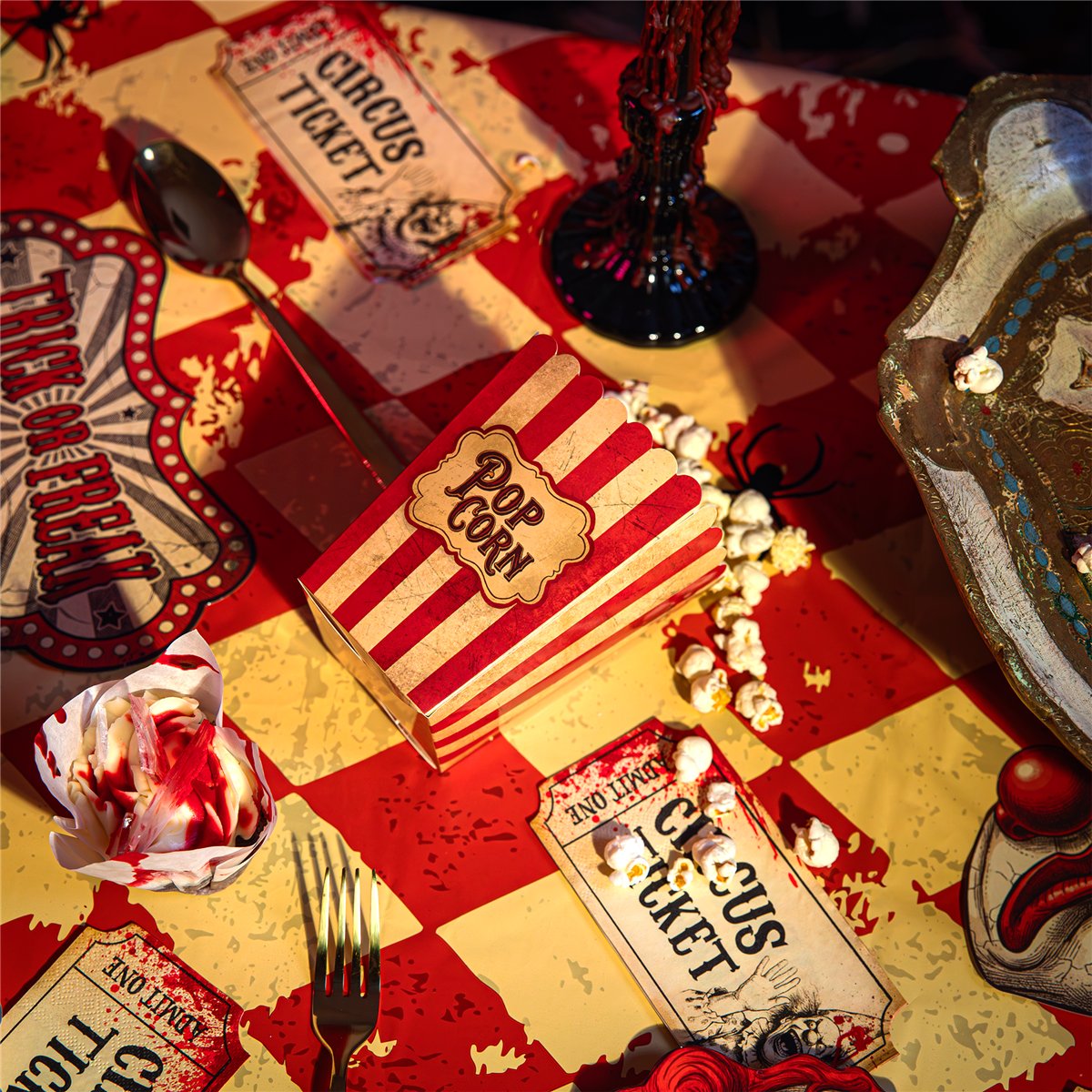 12 stk. Halloween Servietter Freak Show - Cirkusbillet