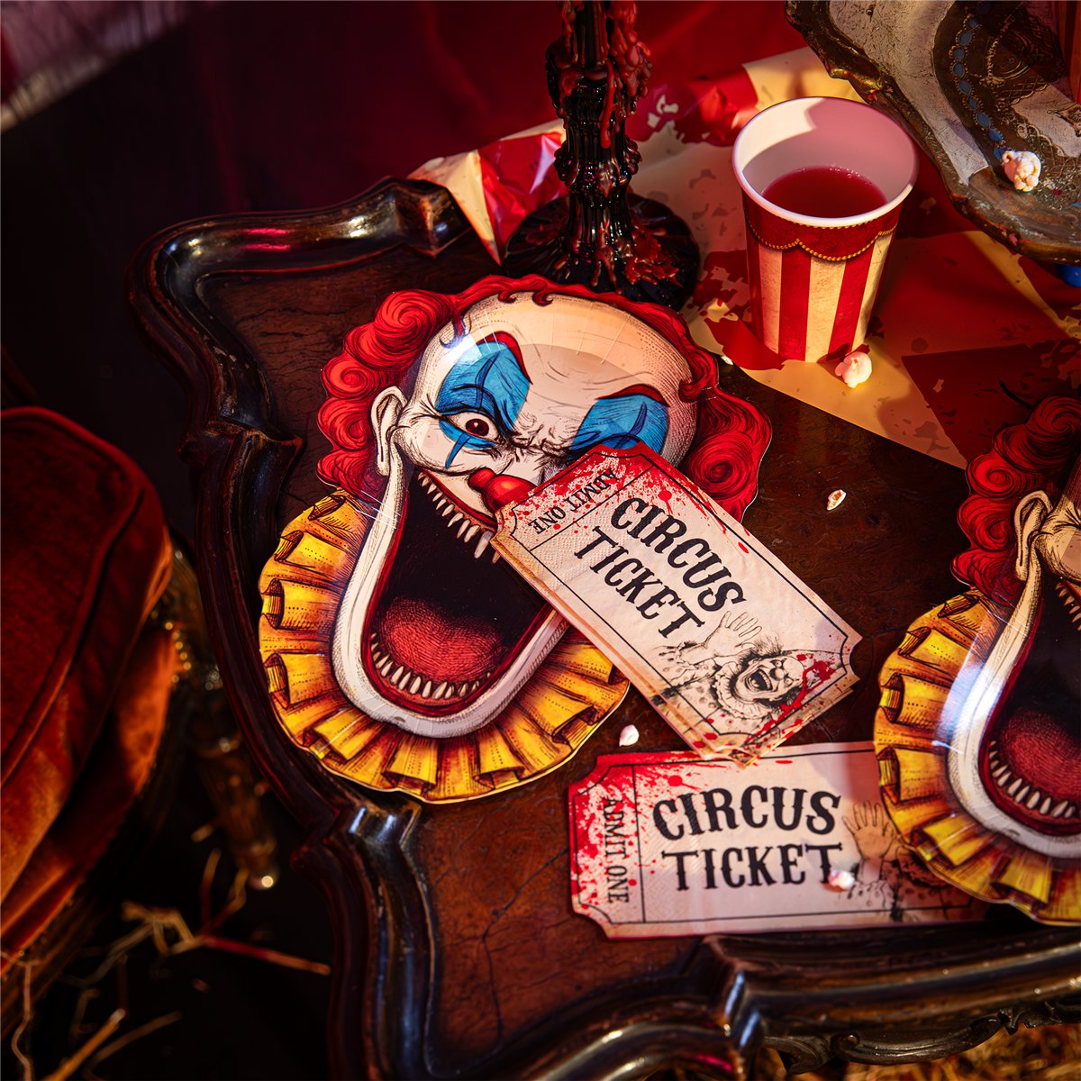 12 stk. Halloween Servietter Freak Show - Cirkusbillet