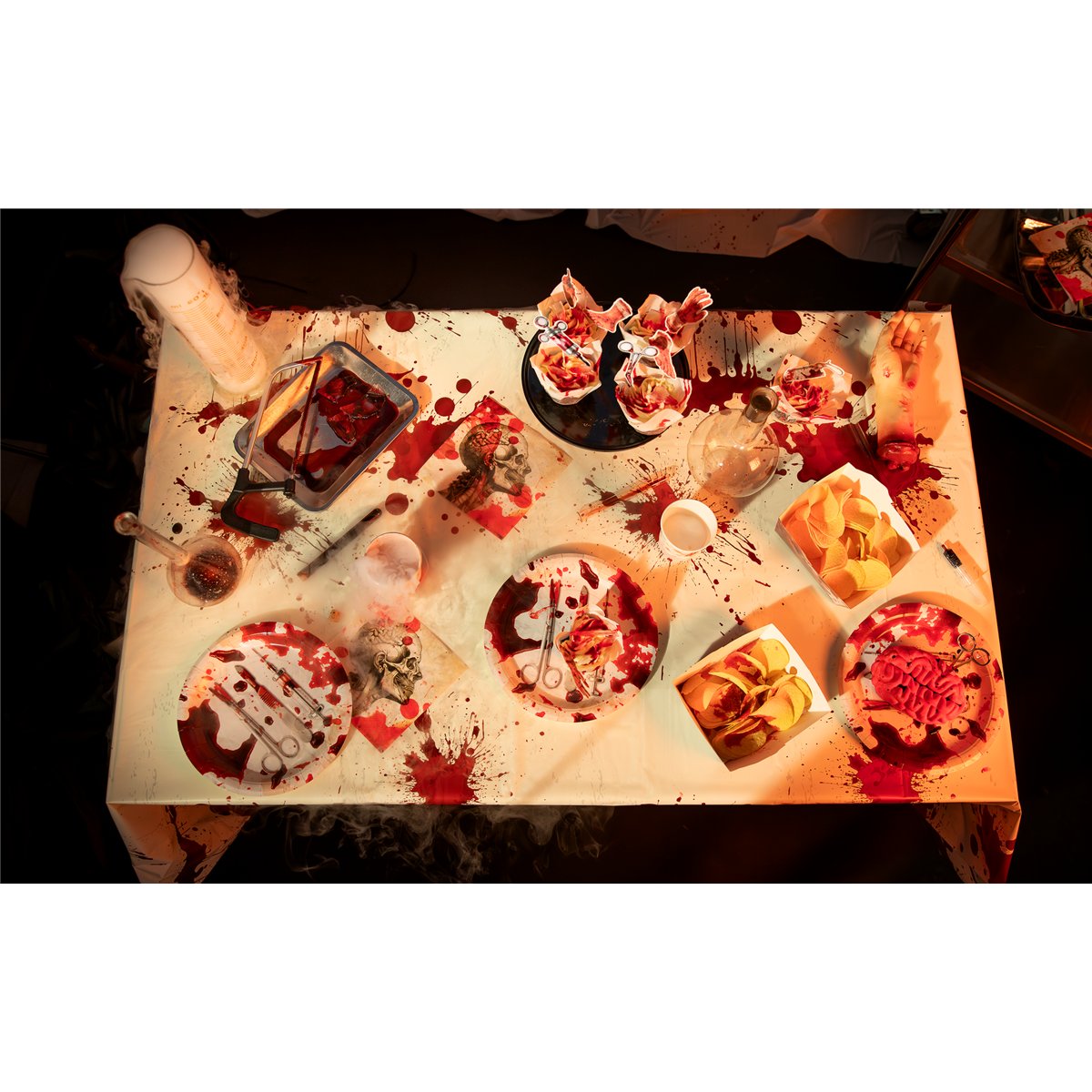 6 stk. Halloween Paptallerkener Bloody Night 23 cm