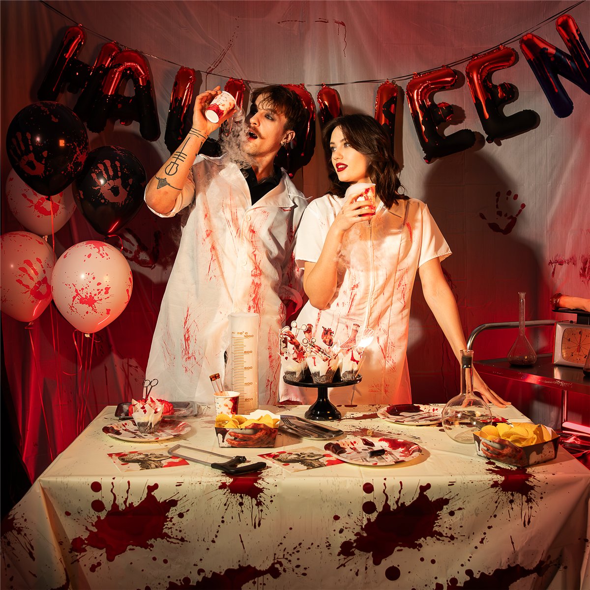 6 stk. Halloween papkrus "Bloody Night" &aacute; 270 ml, 9 cm h&oslash;je