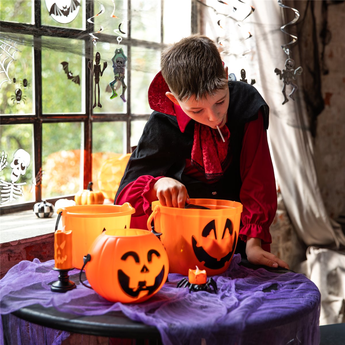 Halloween plastikspand Græskar til slik 20 cm høj Halloween plastikspand Græskar til slik 20 cm høj