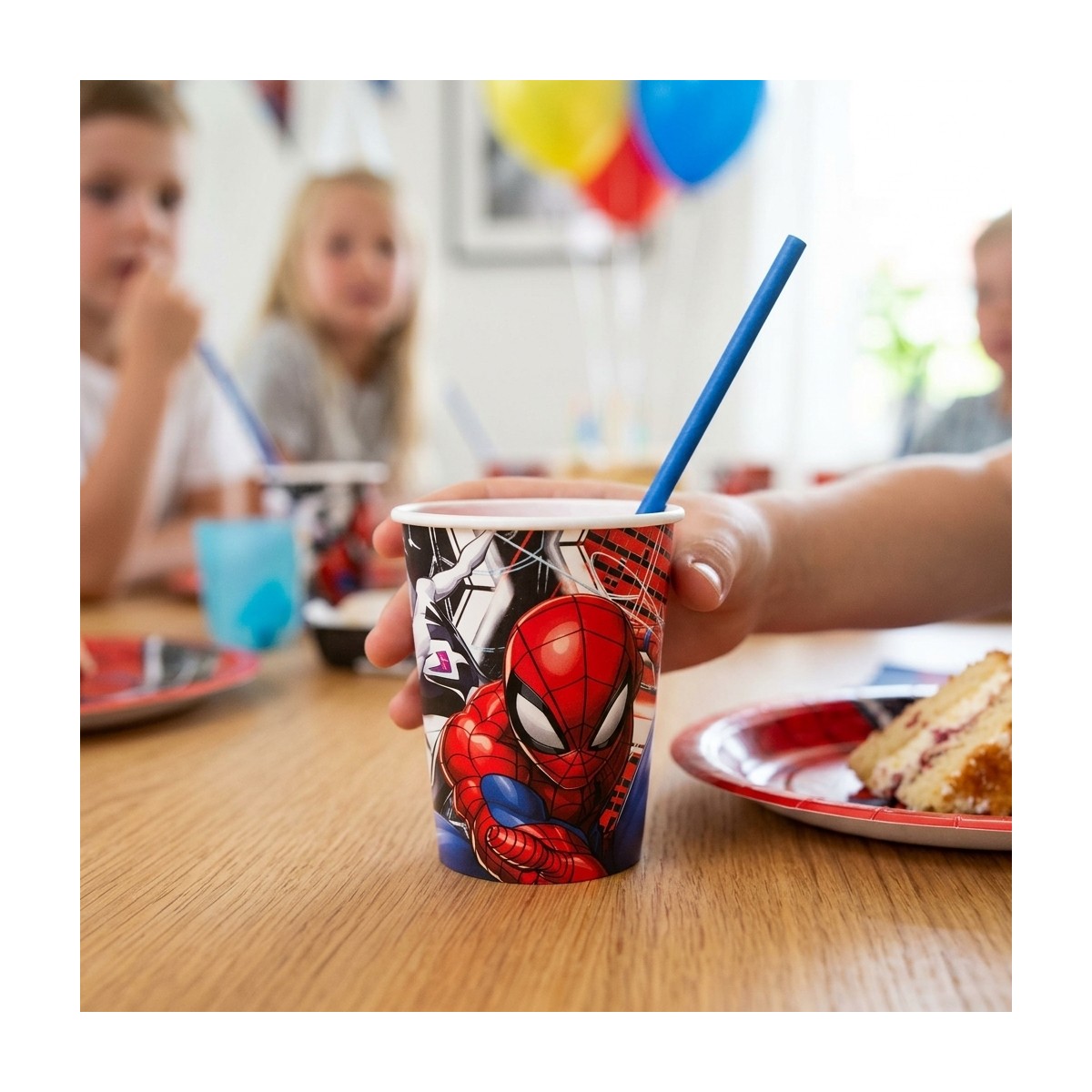 8 stk. Spider-Man&reg; Papkrus r&oslash;d 200 ml