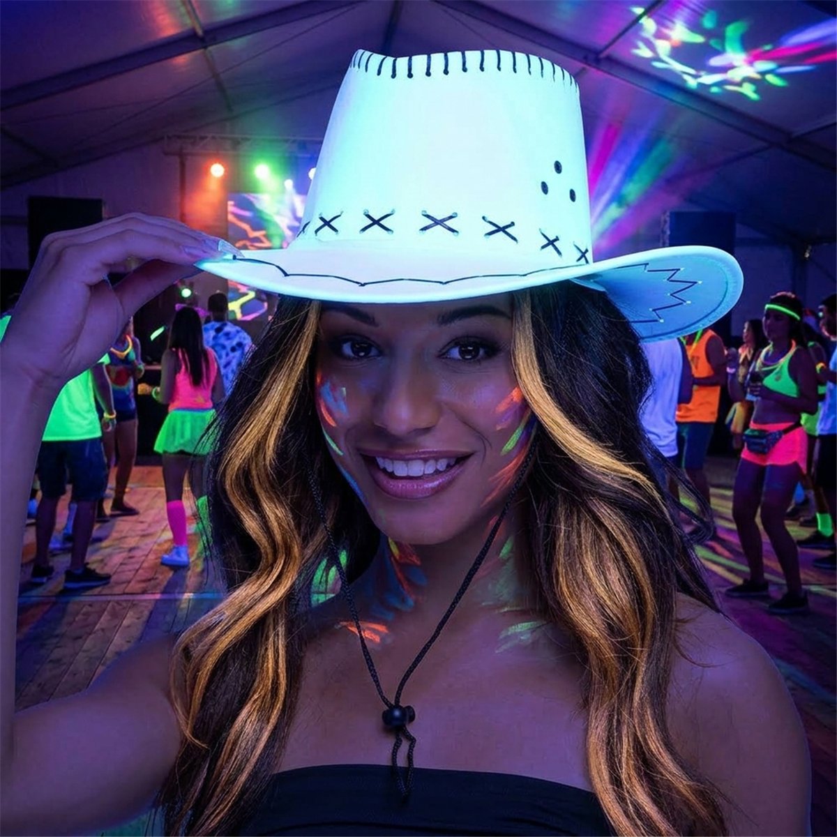 Cowboyhat – Hvid Neon Westernhat UV-effekt med Hagerem Cowboyhat – Hvid Neon Westernhat UV-effekt med Hagerem