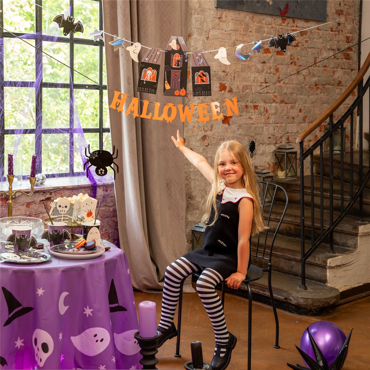 Halloween Banner Spooky Friends 135 x 45 cm 