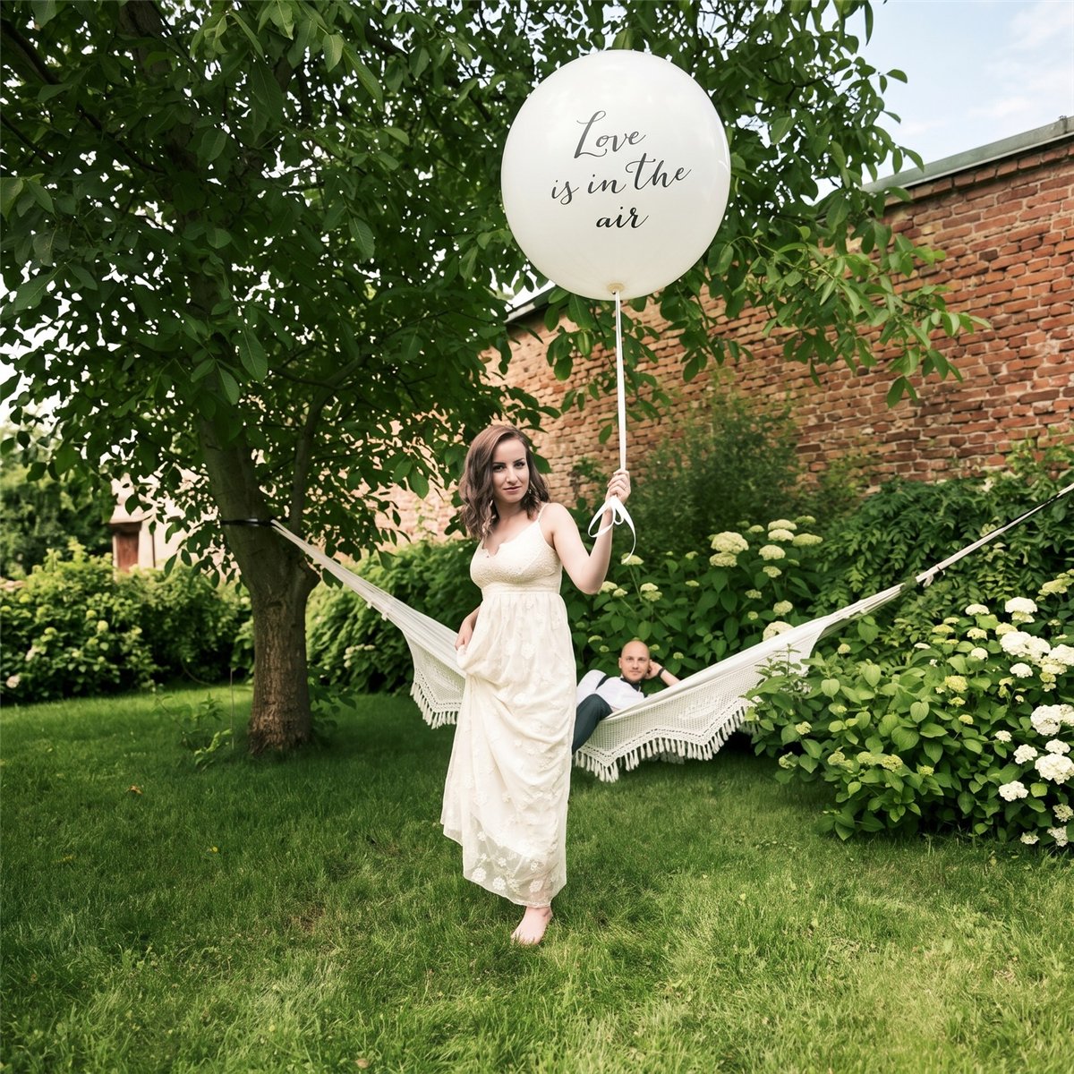 K&aelig;mpe Ballon Hvid med "Love is in the air" Tryk 1 m