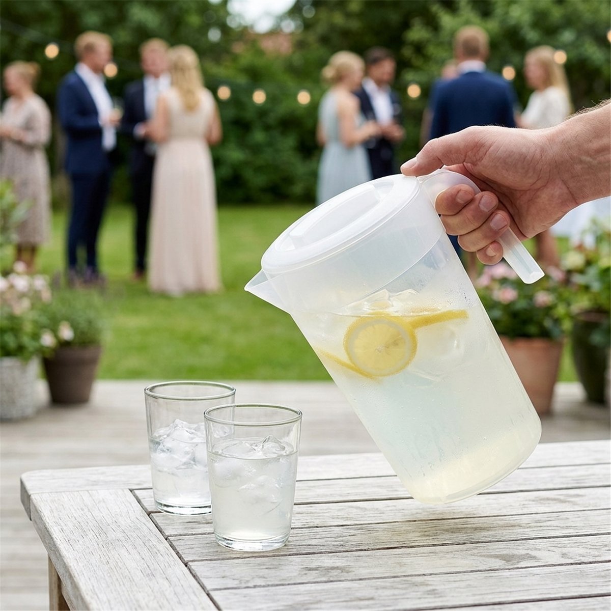 2,3 liter Drikkekande med låg Gennemsigtig Plast 2,3 liter Drikkekande med låg Gennemsigtig Plast