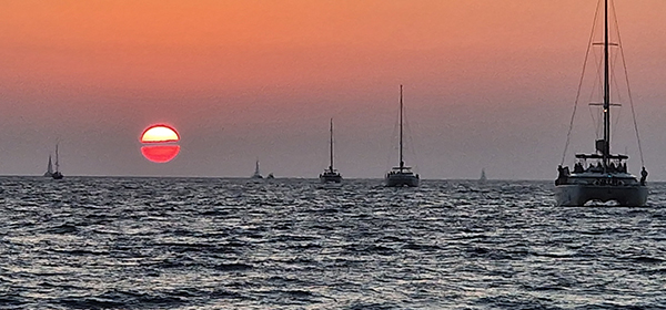 Smukke destinationer i Santorini